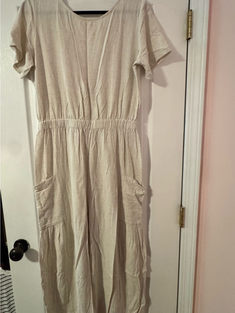 Petite friendly! Oatmeal colored Short Sleeve Linen Jumpsuit -cargo like pocket